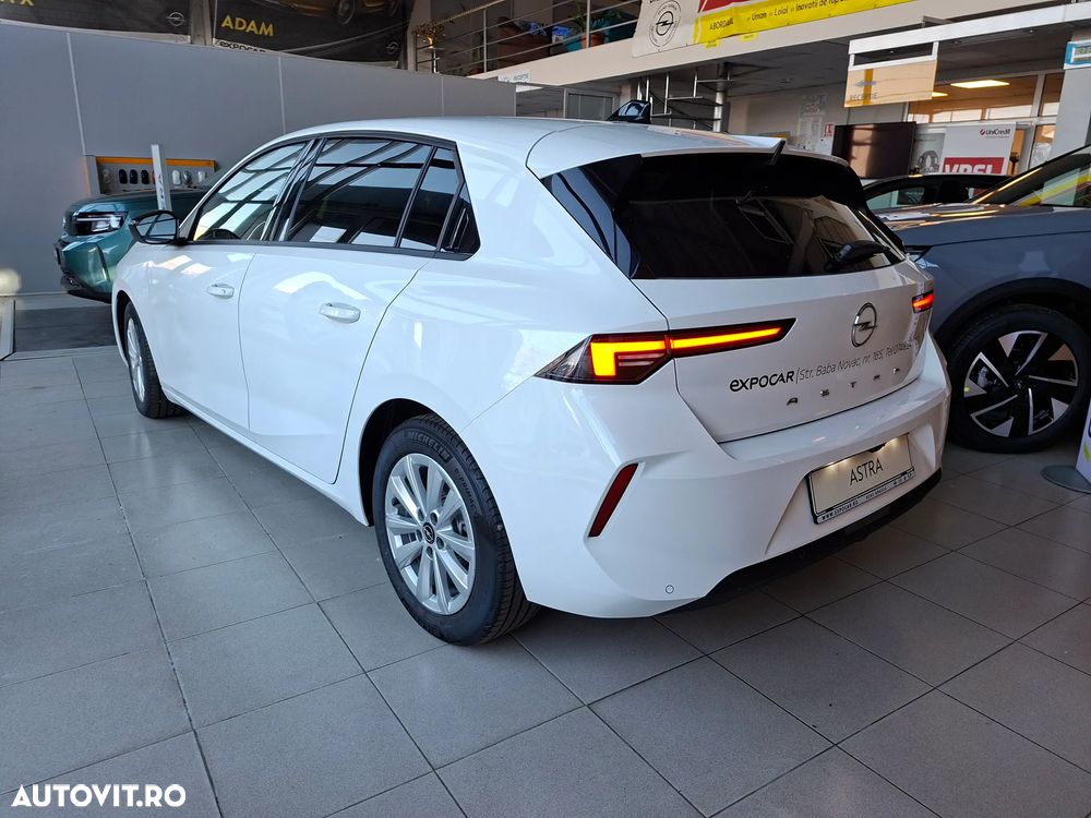 Opel Astra 1.2L Turbo Start/Stop AT8 Business Edition - 5