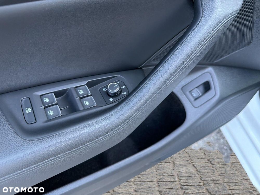 Volkswagen Passat 1.5 TSI EVO Highline DSG - 20