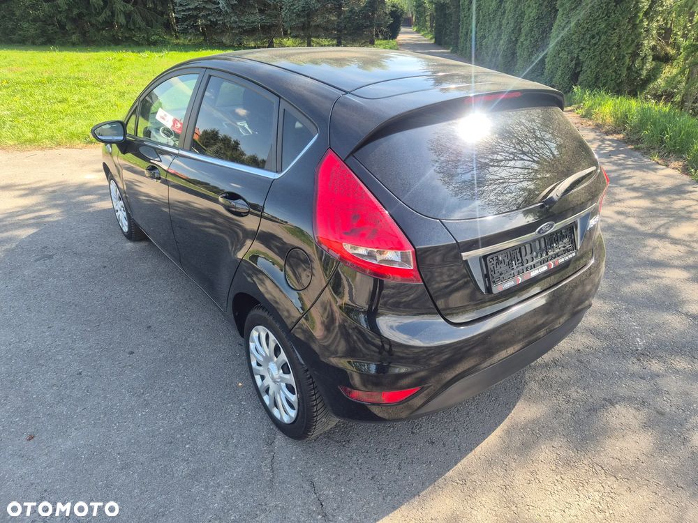 Ford Fiesta 1.4 Titanium EU5 - 12