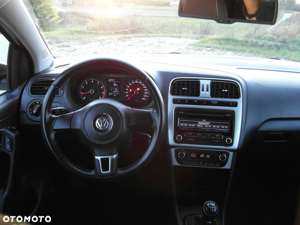 Volkswagen Polo 1.2 Team - 21