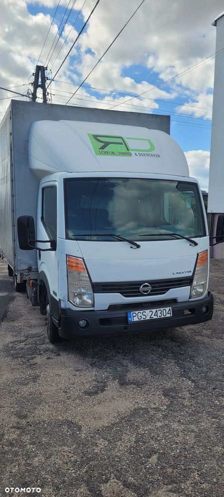 Nissan cabstar - 1