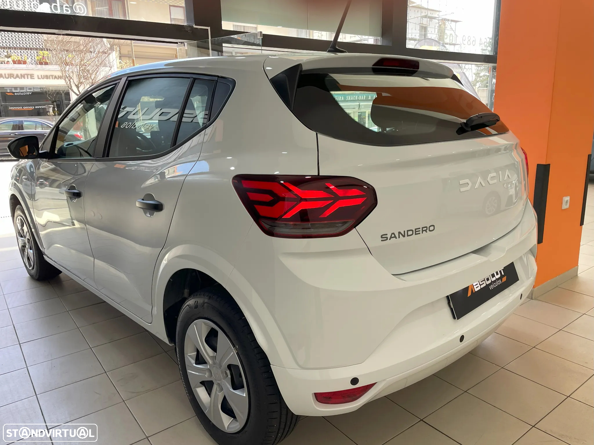 Dacia Sandero - 13