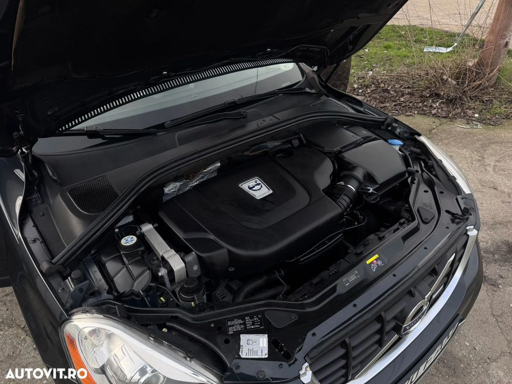 Volvo XC 60 D5 AWD A6 Basic - 14