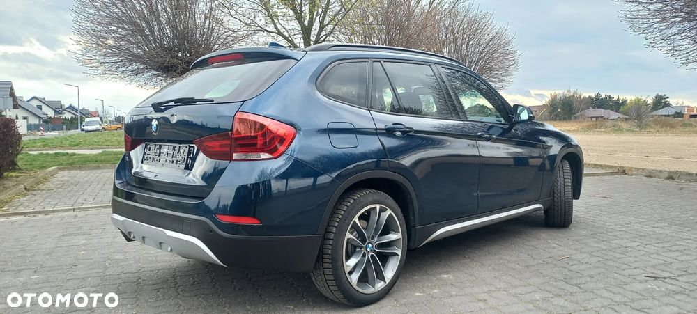 BMW X1 xDrive25d xLine - 11