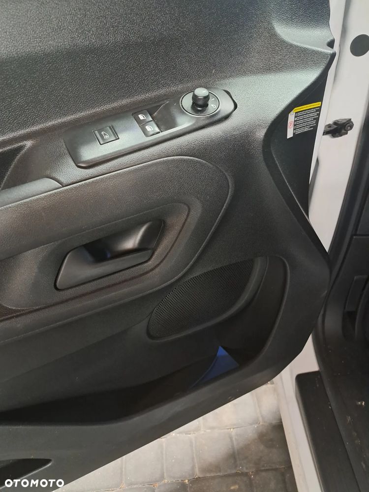 Citroën Berlingo - 11