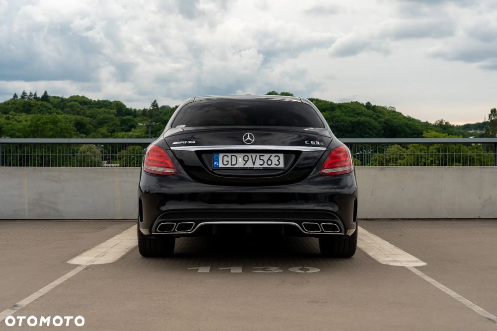 Mercedes-Benz Klasa C AMG 63 S - 6