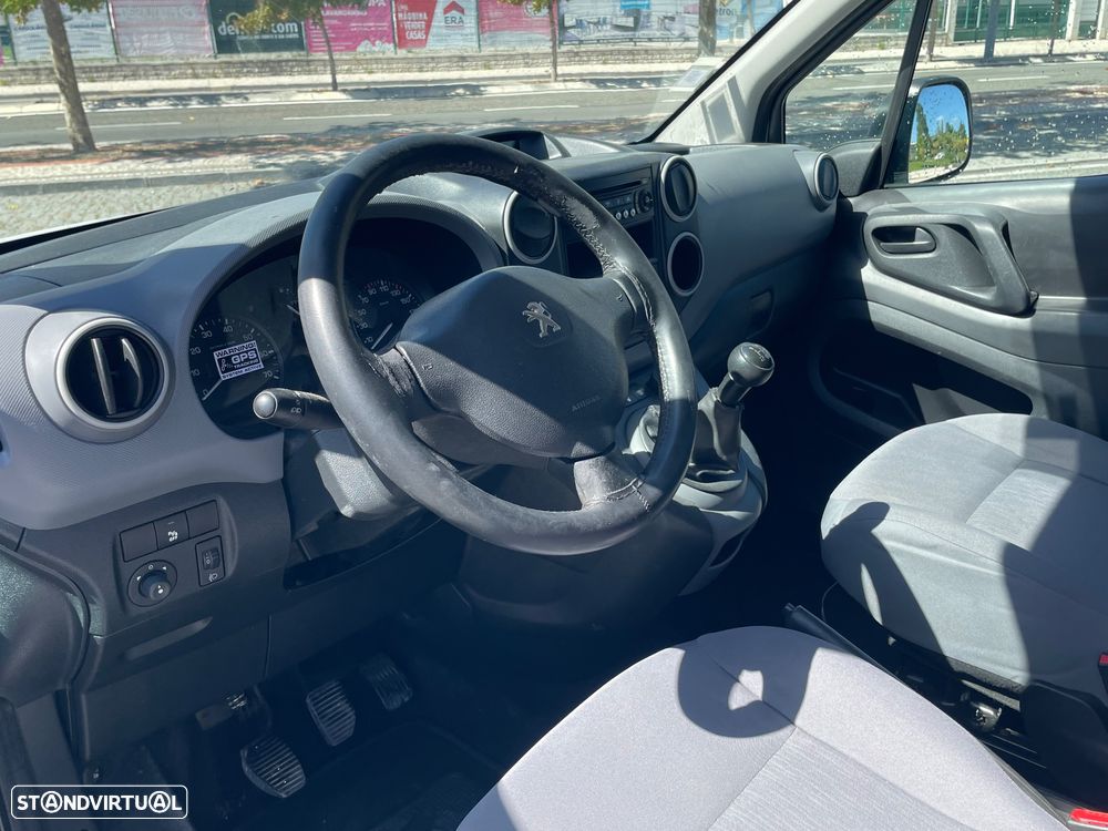 Peugeot Partner 1.6 hdi AC - 11