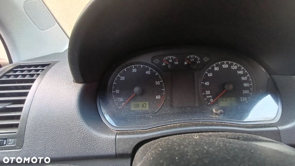 Volkswagen Polo 1.2 12V Basis - 5