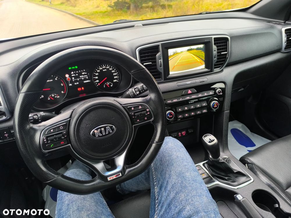 Kia Sportage - 10