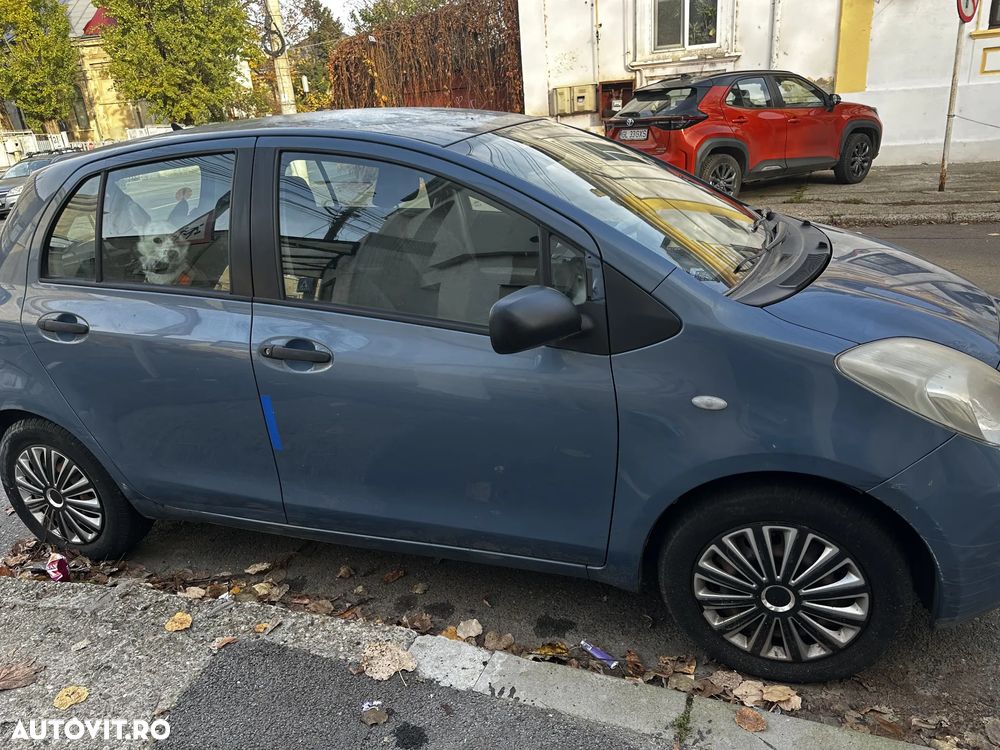 Toyota Yaris 1.3 Luna - 1