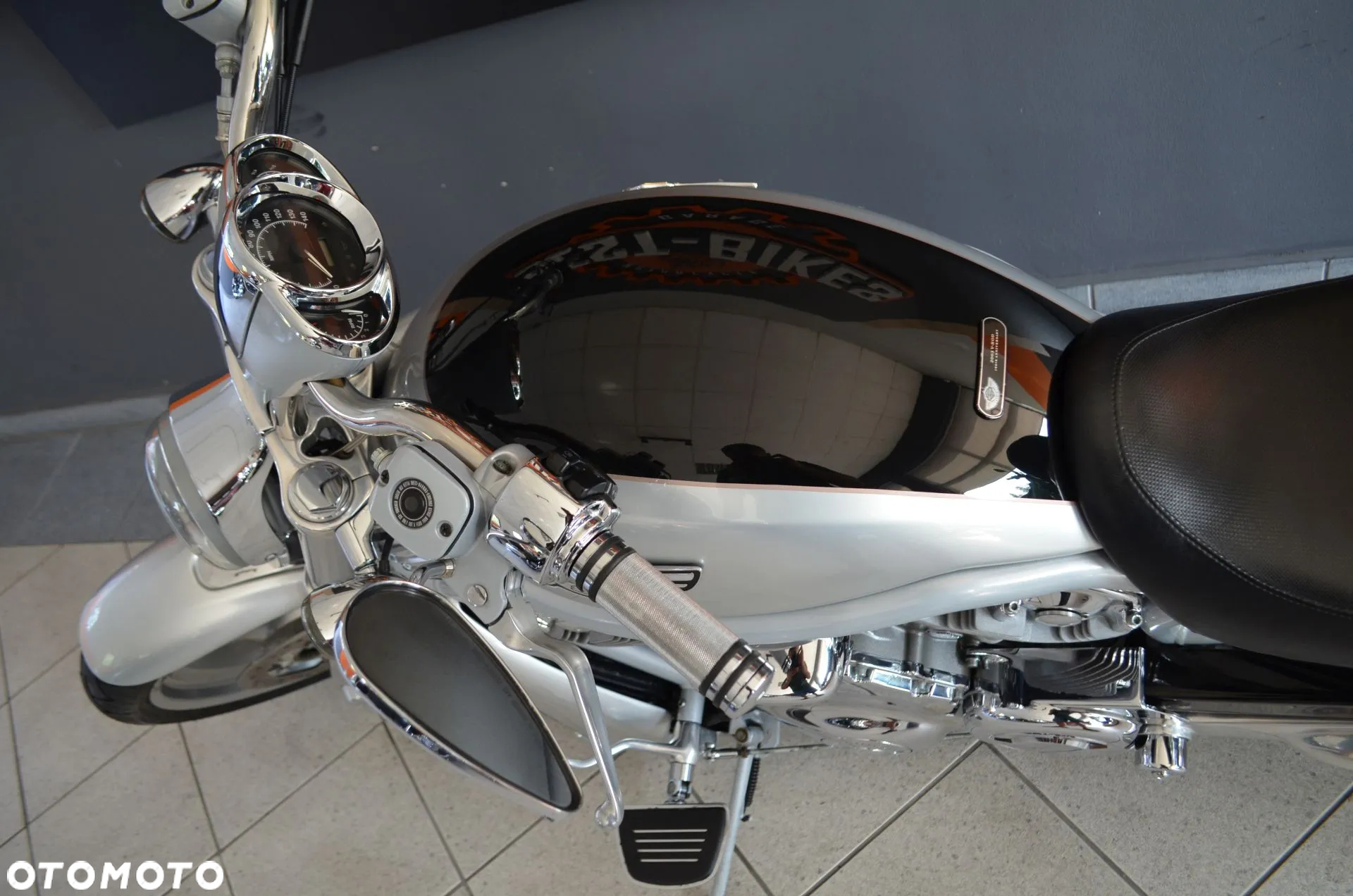 Harley-Davidson Softail V-Rod - 29