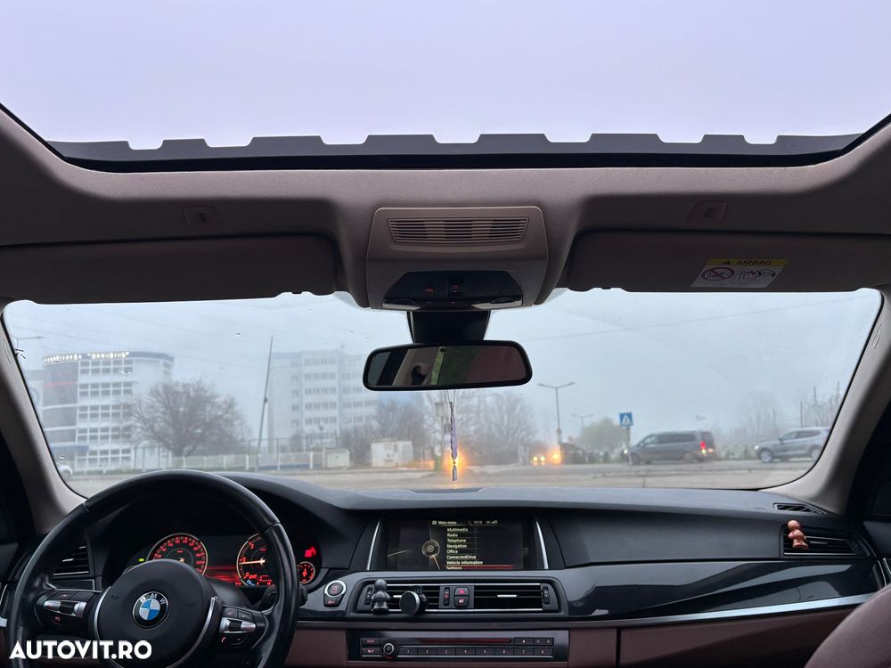 BMW Seria 5 520d - 10