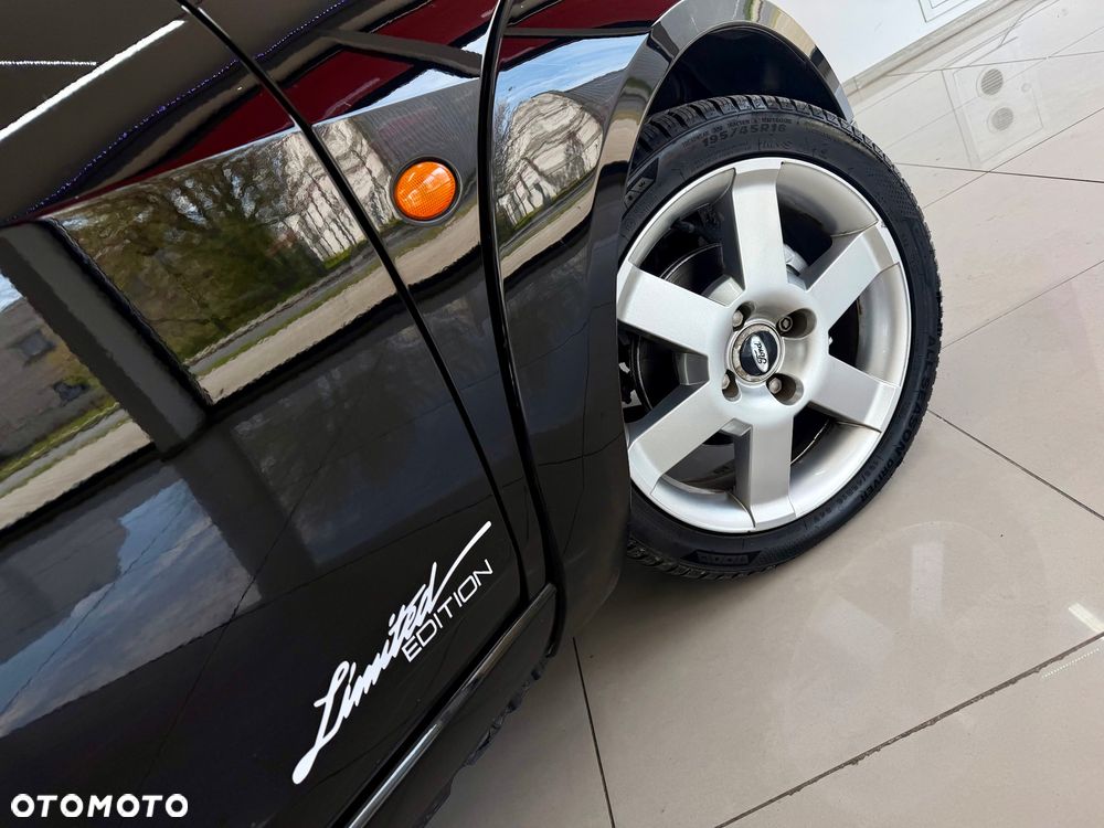 Ford Streetka 1.6 Luxury - 23