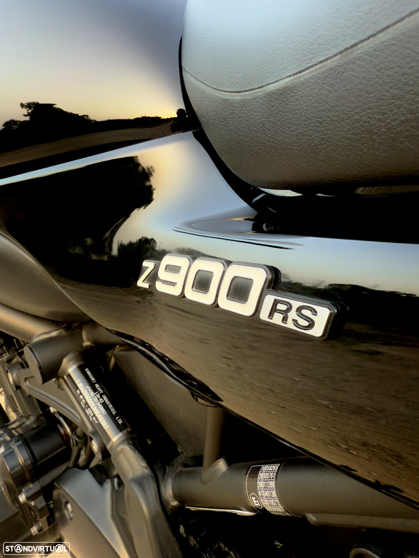 Kawasaki Z 900 rs - 14