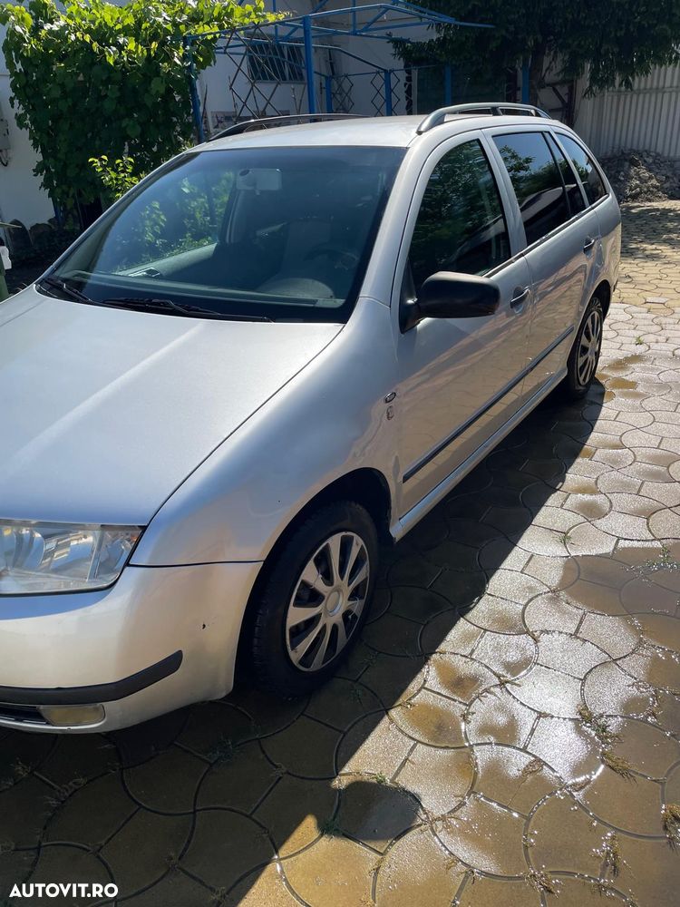 Skoda Fabia - 4