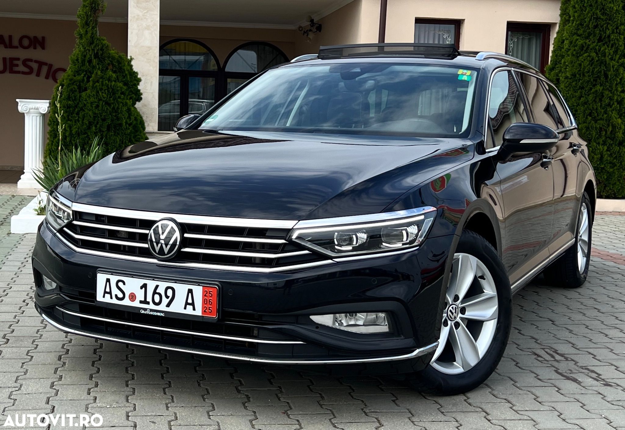 Volkswagen Passat Variant 2.0 TDI DSG Elegance - 1
