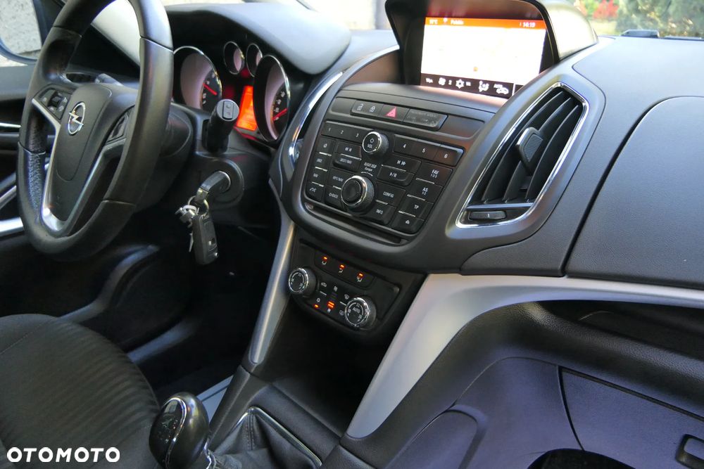 Opel Zafira Tourer 1.4 Turbo Business Innovation - 21
