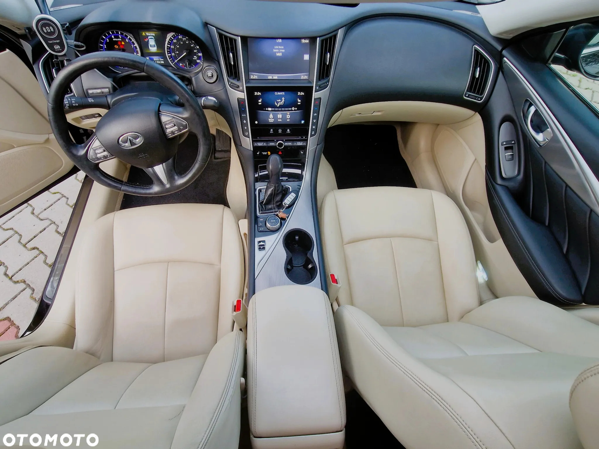 Infiniti Q50 - 13