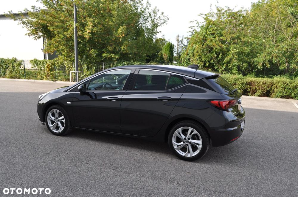 Opel Astra 1.4 Turbo Start/Stop Dynamic - 11