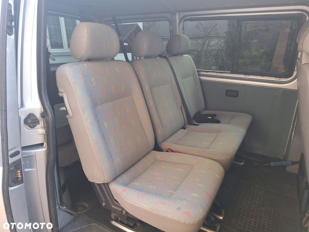 Volkswagen Transporter - 5