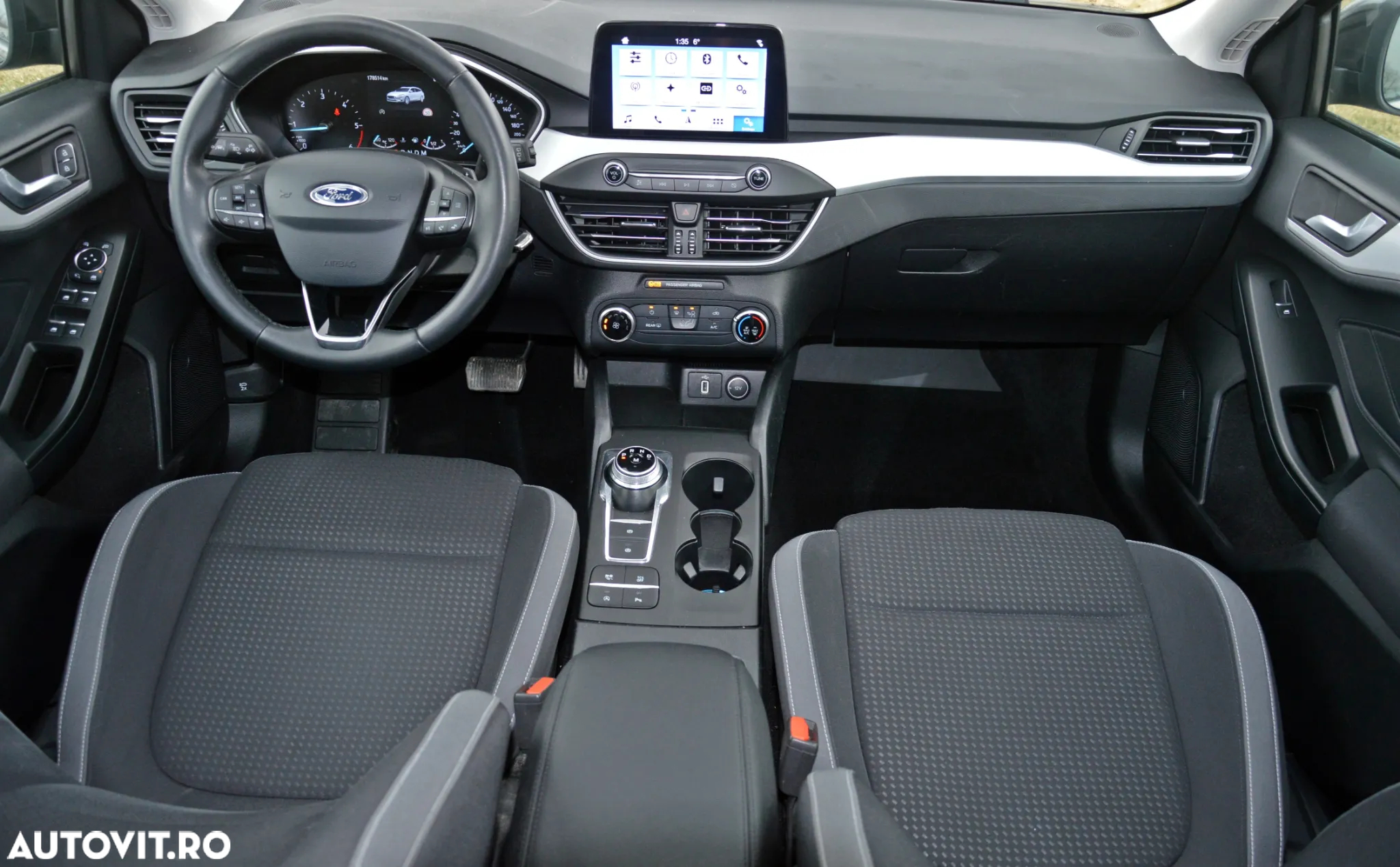 Ford Focus - 6