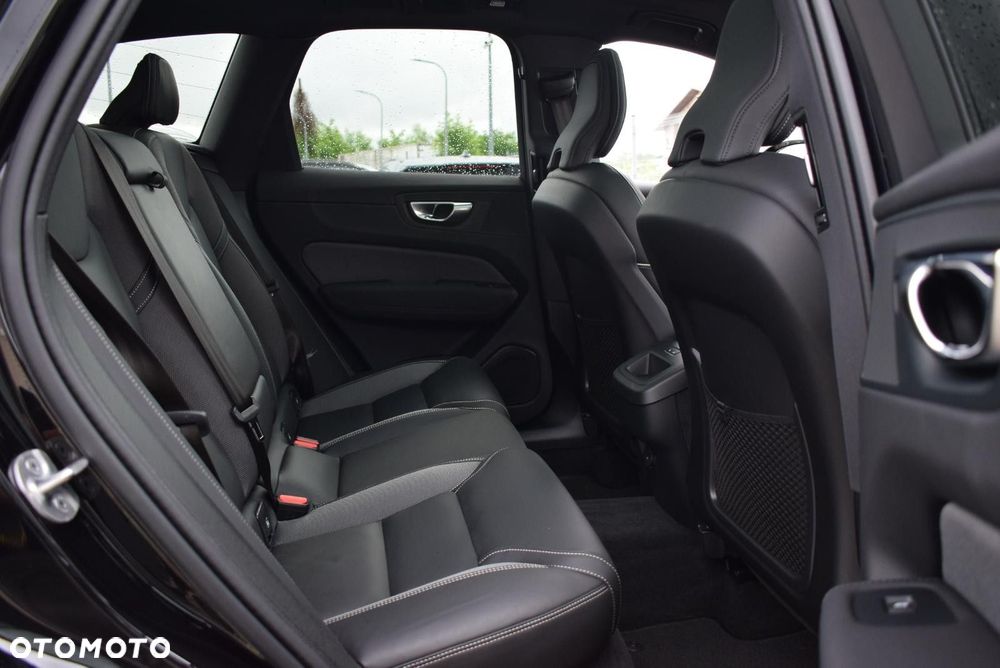 Volvo XC 60 - 22