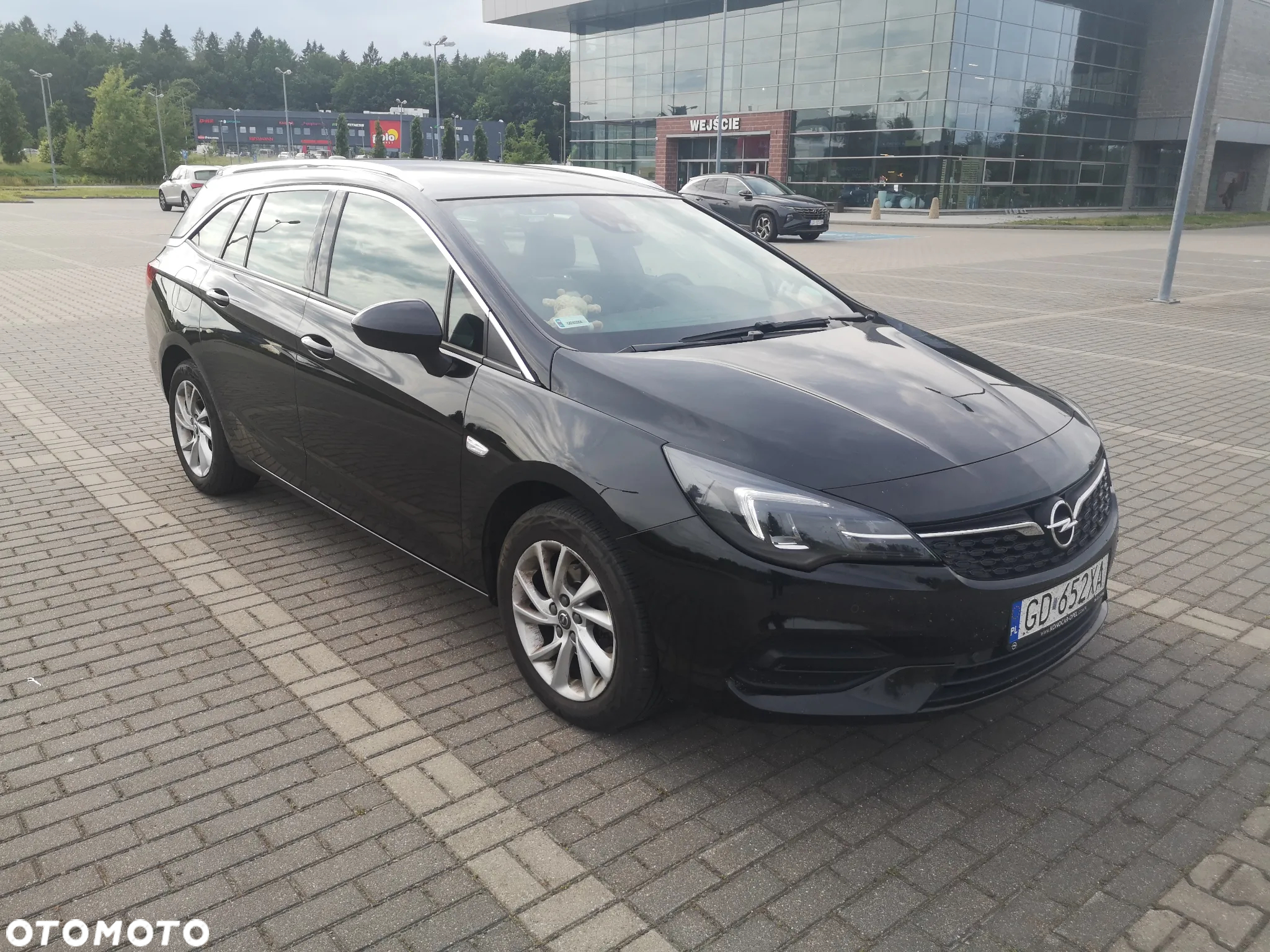 Opel Astra V 1.2 T Elegance S&S - 3
