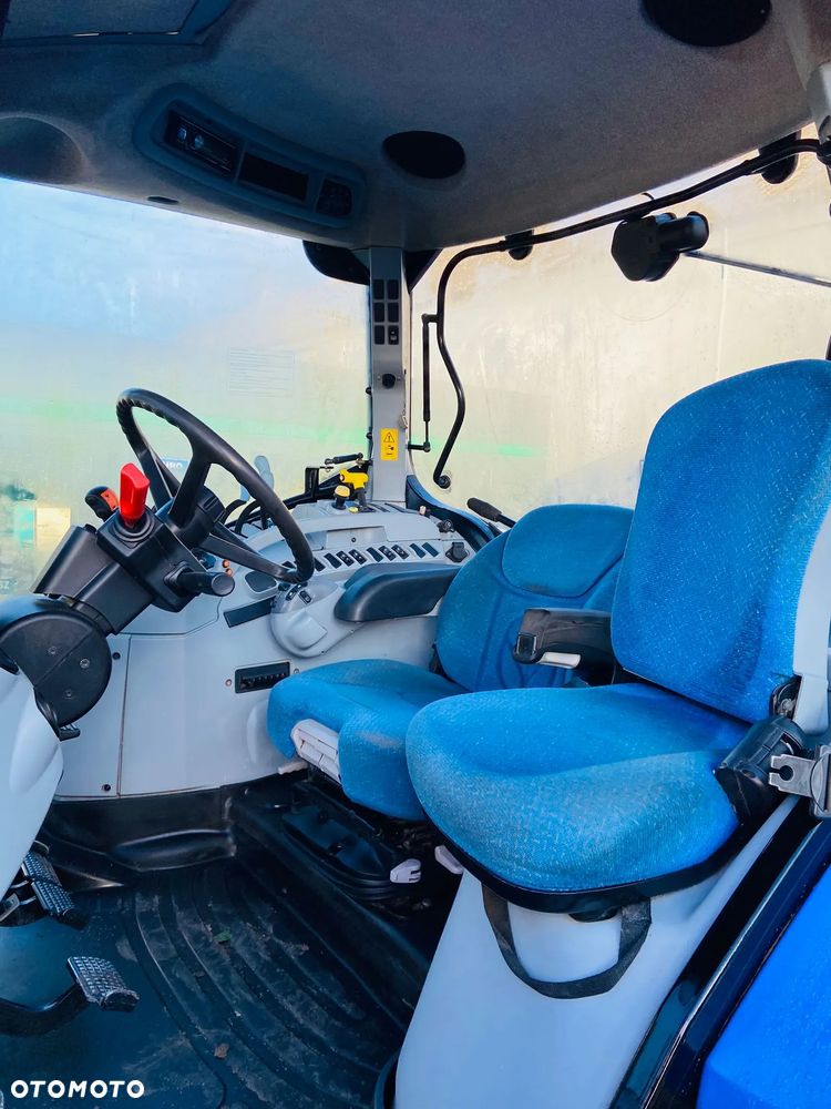 New Holland T6070 - 15