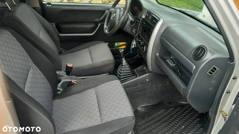 Suzuki Jimny - 9