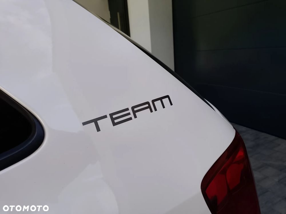 Volkswagen Polo 1.4 Team - 11