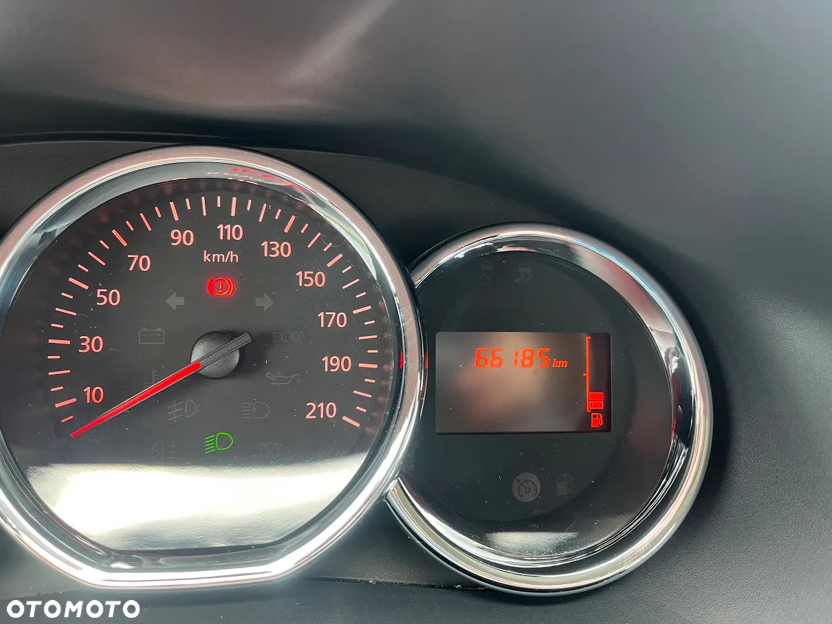 Dacia Sandero Stepway TCe 90 (S&S) Celebration - 12