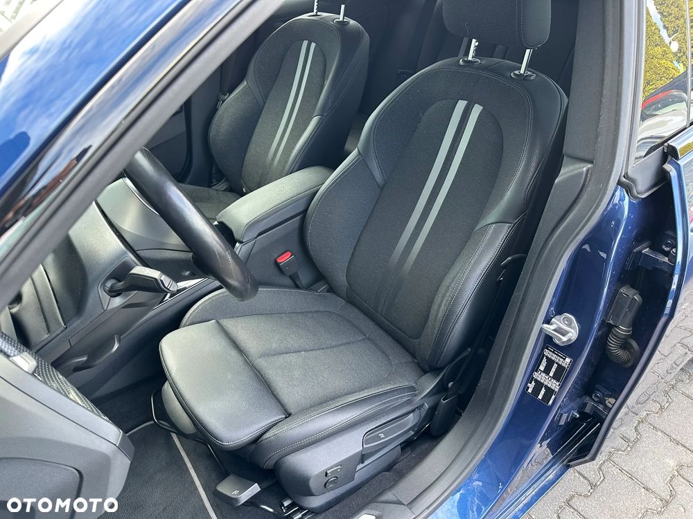 BMW Seria 2 218d GT Sport Line - 9