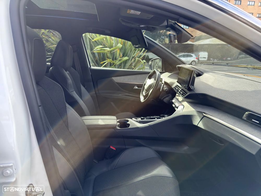 Peugeot 3008 1.5 BlueHDi GT EAT8 - 8