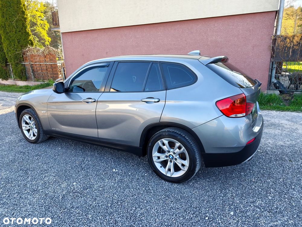 BMW X1 sDrive20d - 10
