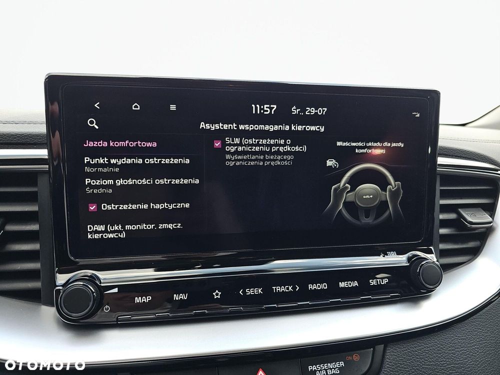 Kia XCeed 1.5 T-GDI Business Line - 25