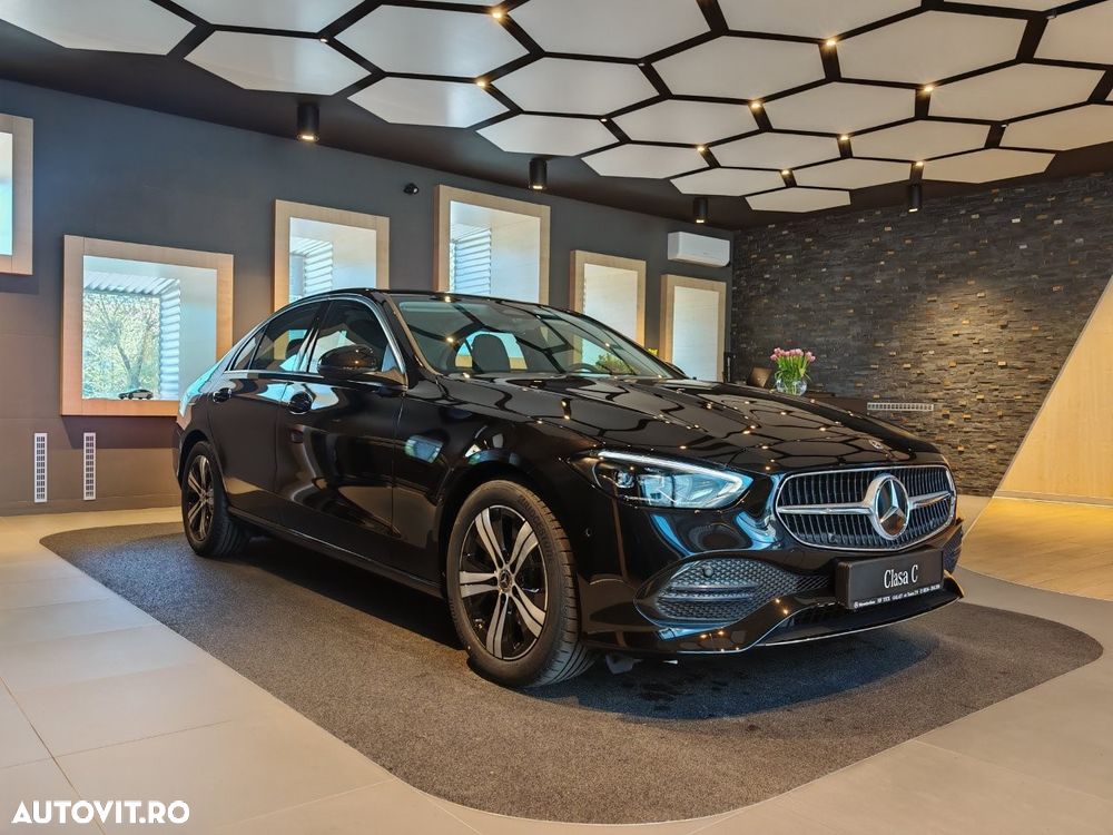 Mercedes-Benz C - 4