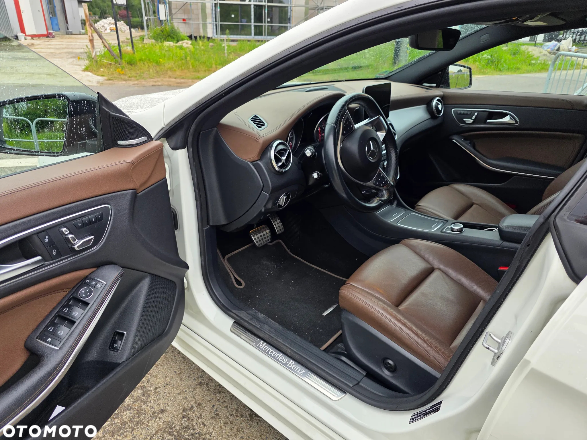 Mercedes-Benz CLA 250 4-Matic AMG Line - 13