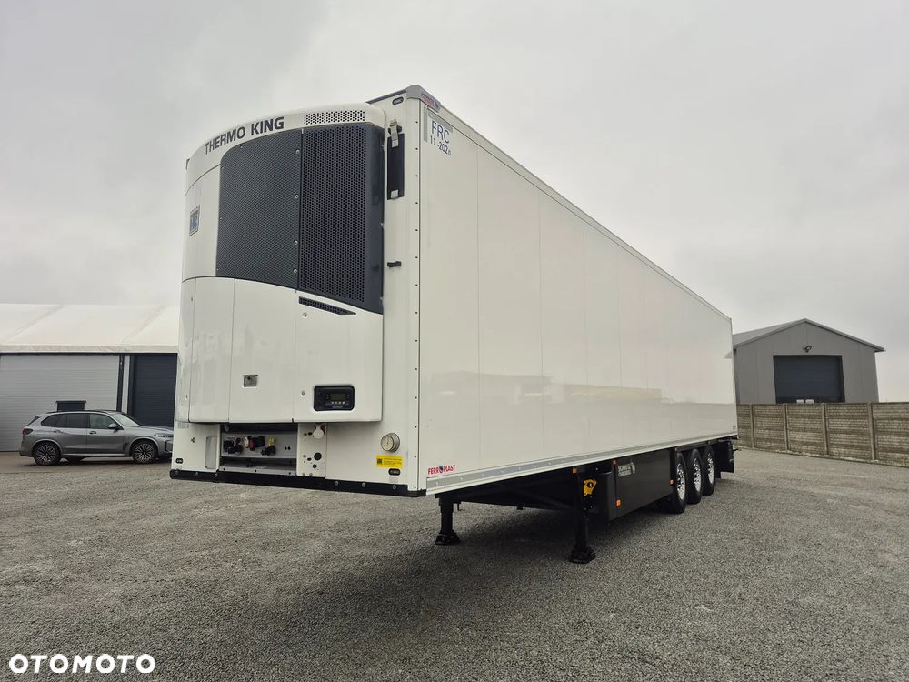Schmitz Cargobull V7 SKO24 Thermo King SLX 300 e 7CM / 2.65 - 1