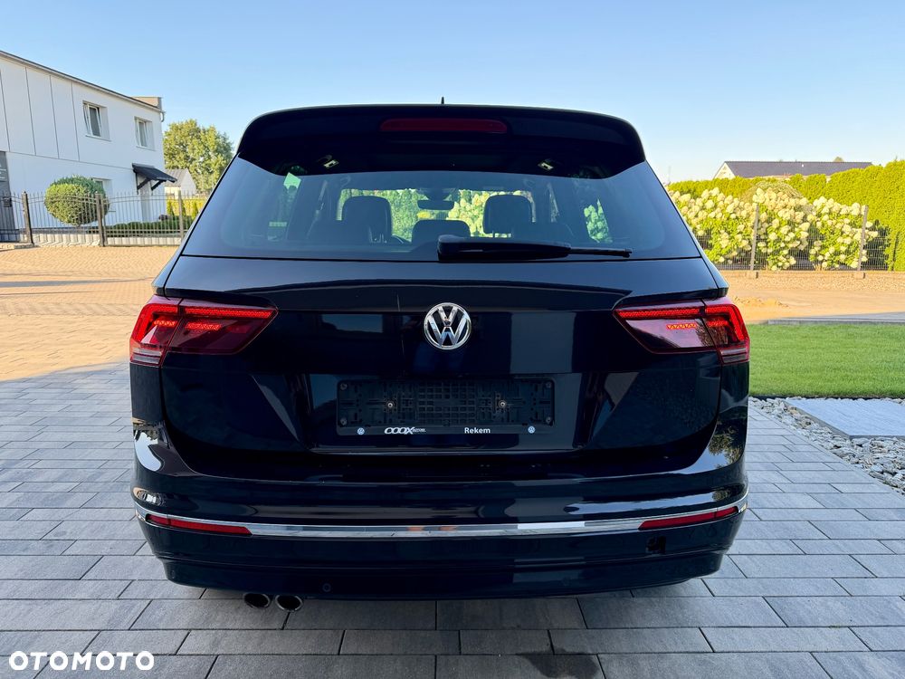 Volkswagen Tiguan 2.0 TDI SCR 4MotION DSG R-Line - 6