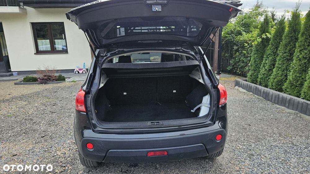 Nissan Qashqai - 13