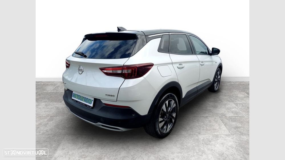 Opel Grandland X 1.2 T Innovation - 3