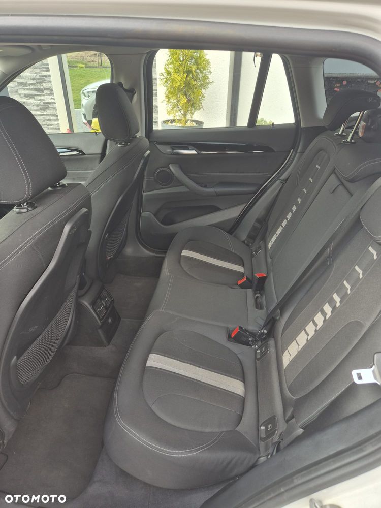 BMW X1 sDrive18d - 5