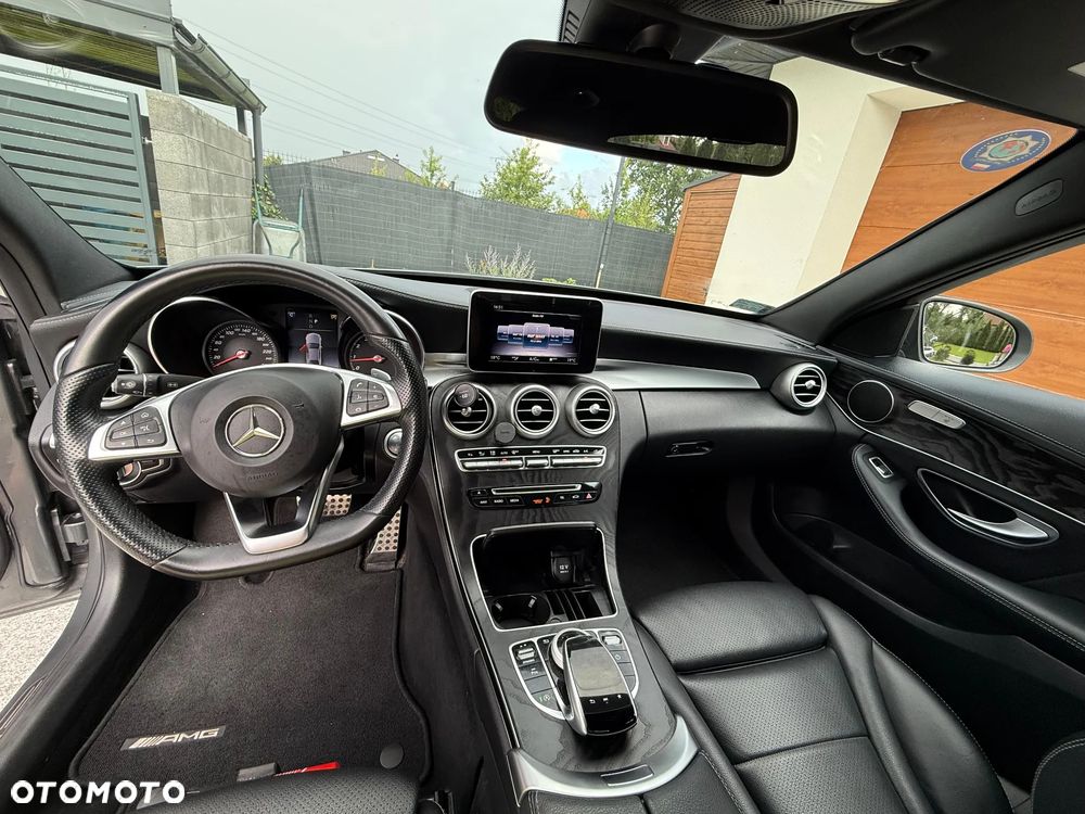 Mercedes-Benz Klasa C 200 4-Matic 9G-TRONIC - 12