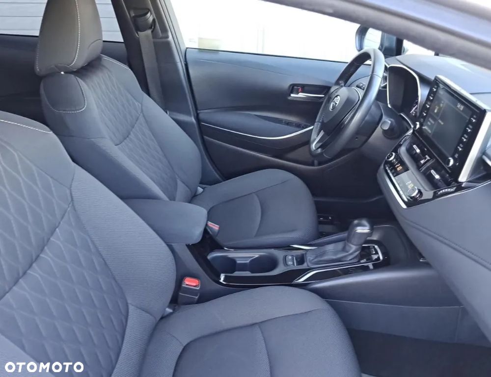 Toyota Corolla 1.8 Hybrid Comfort - 9