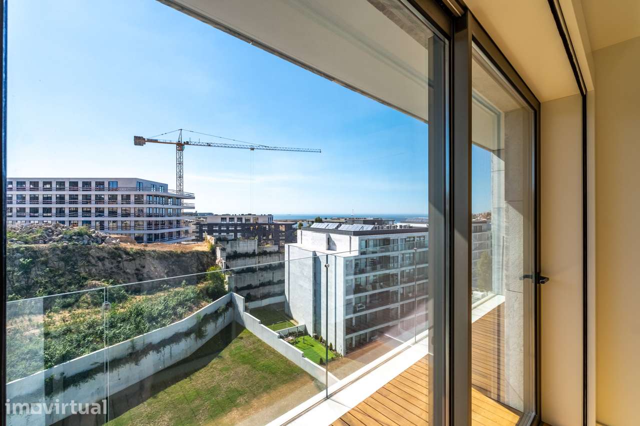 T2 com Vista Mar e Rio na Afurada – Para Arrendamento - Grande imagem: 4/17