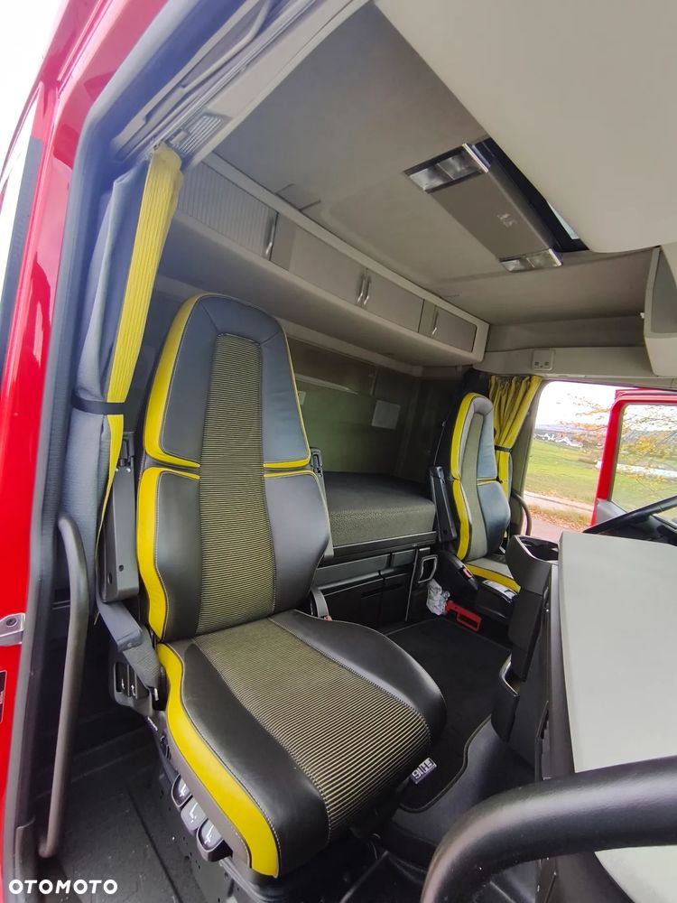 Volvo FH-16 / 750 KM / 6 x 4 / 217000 km - 27