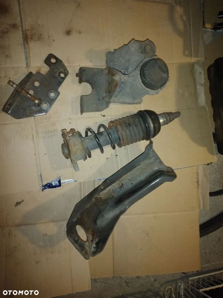 Mercedes Atego r2008r 818 błotnik przód tył 17,5cala lusterka wał elektryka stopień i inne - 18