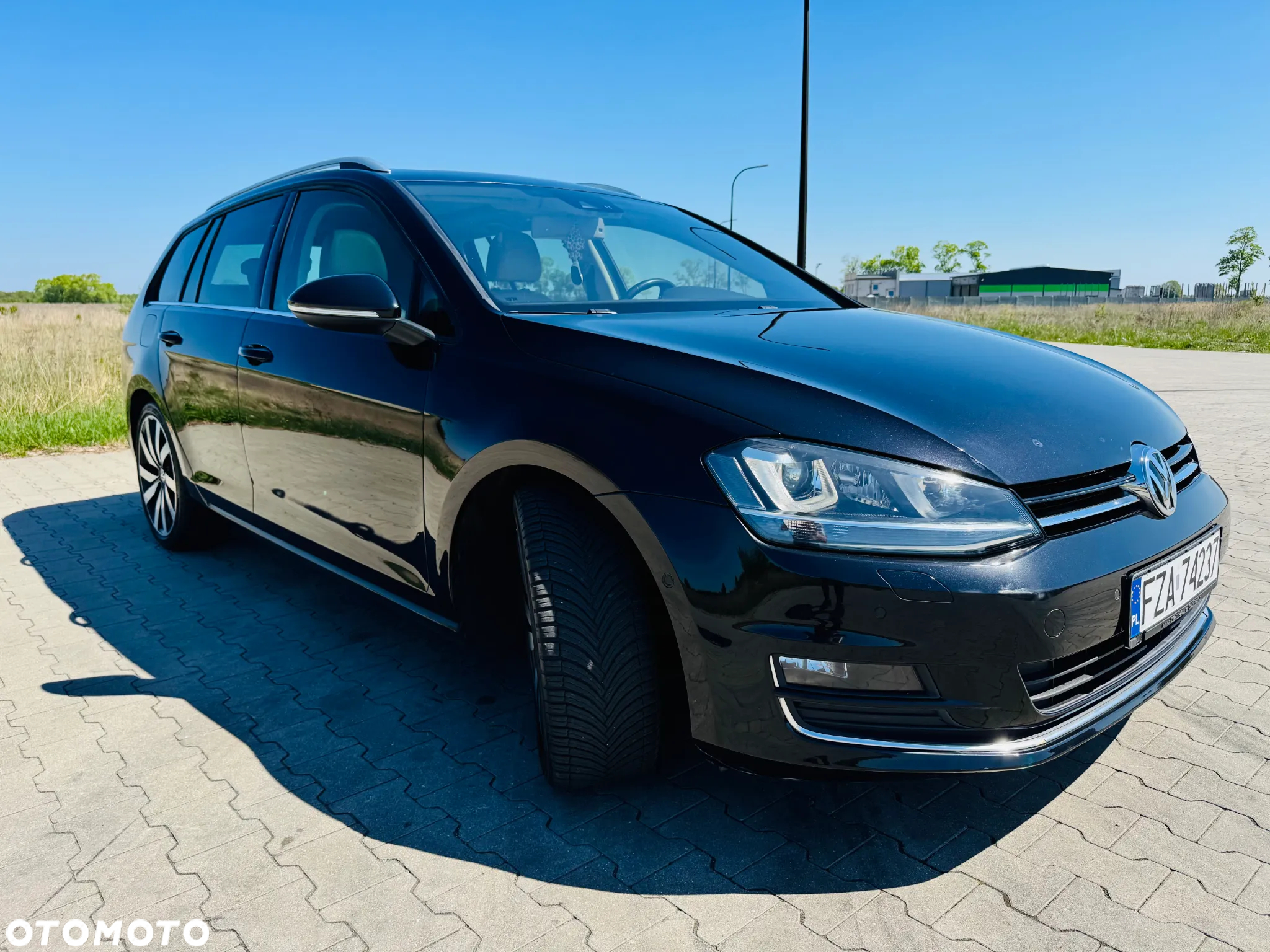 Volkswagen Golf Variant 2.0 TDI (BlueMotion Technology) DSG Highline - 10