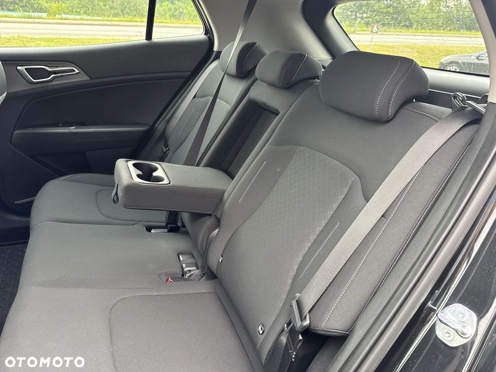 Kia Sportage 1.6 T-GDI MHEV M 2WD DCT - 17