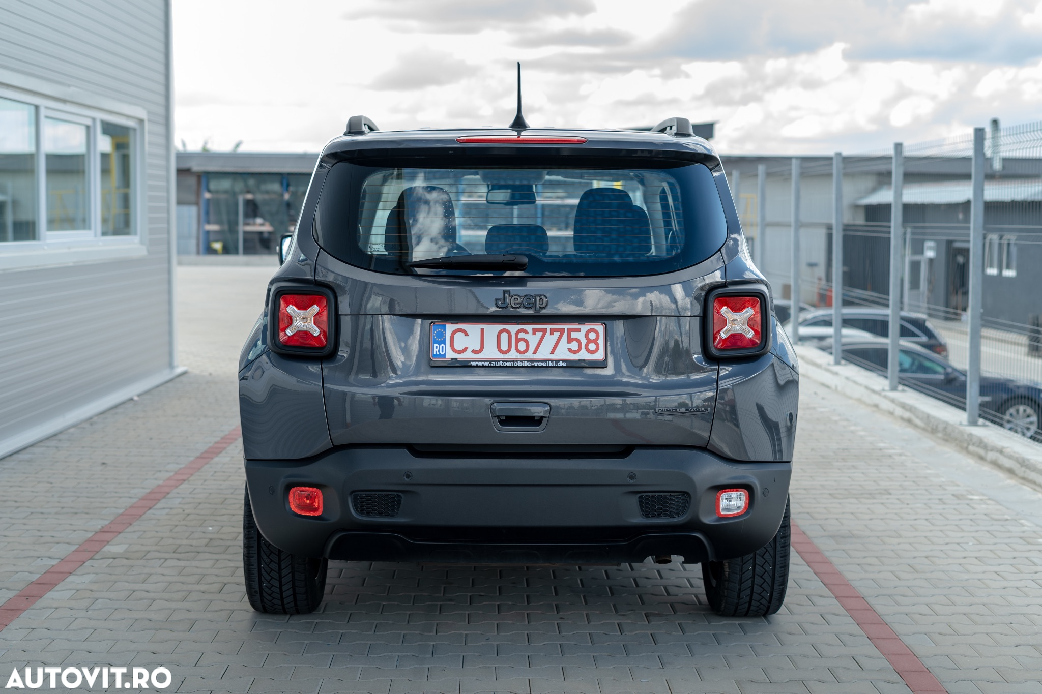 Jeep Renegade 1.0 Turbo 4x2 M6 Night Eagle - 26